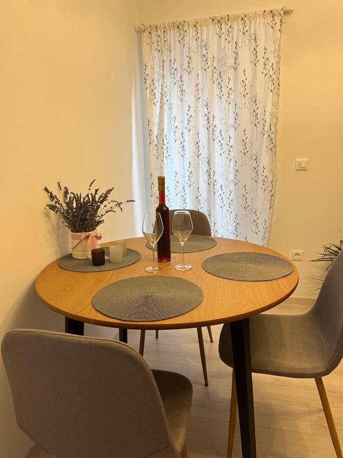 Apartment A & N With Free Private Parking Pula Ngoại thất bức ảnh