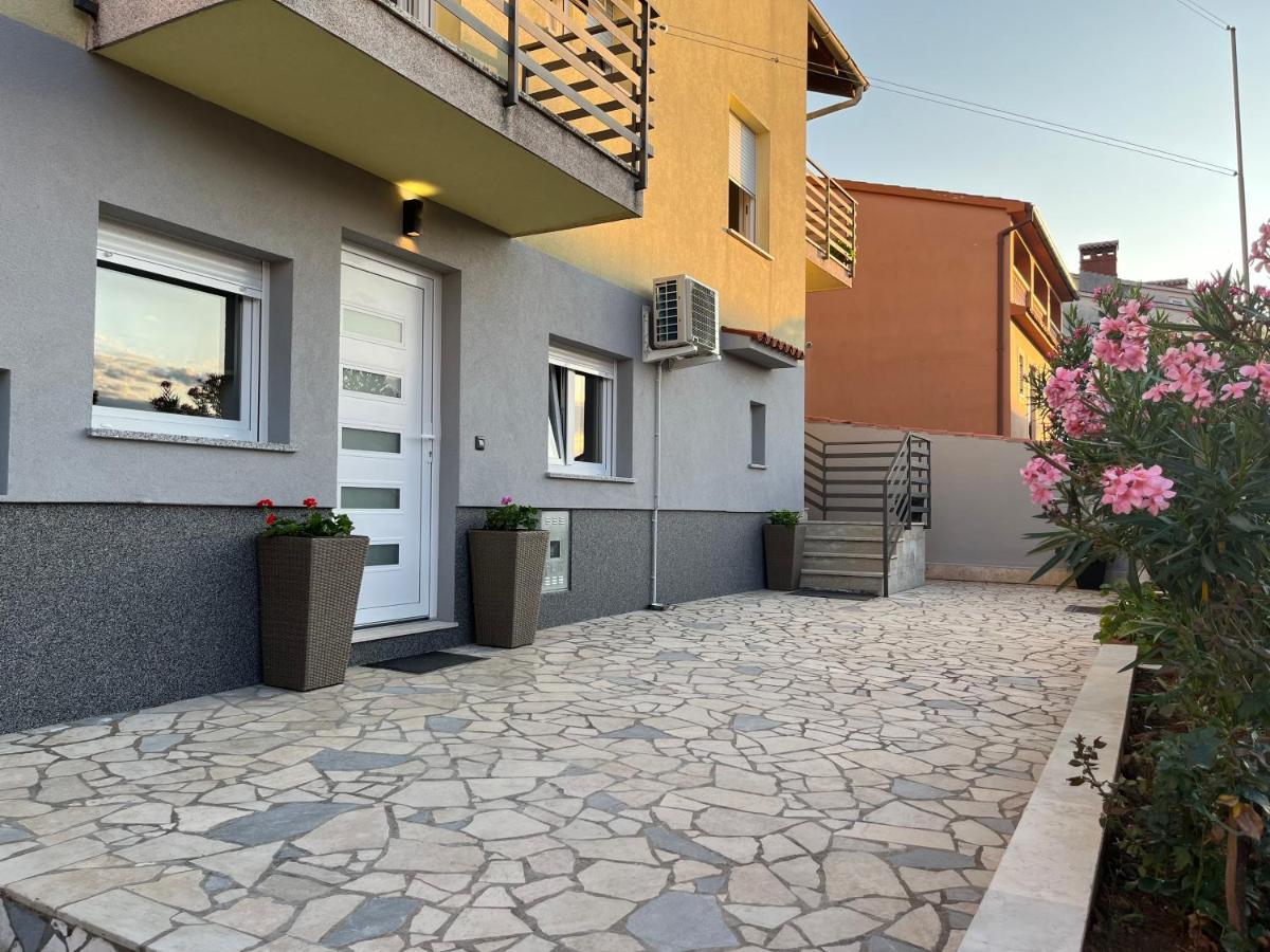 Apartment A & N With Free Private Parking Pula Ngoại thất bức ảnh