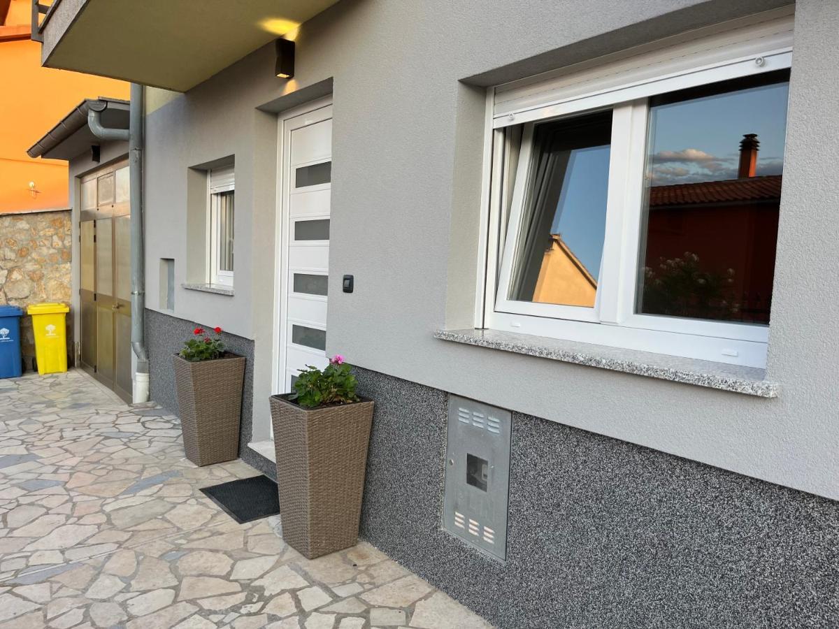 Apartment A & N With Free Private Parking Pula Ngoại thất bức ảnh