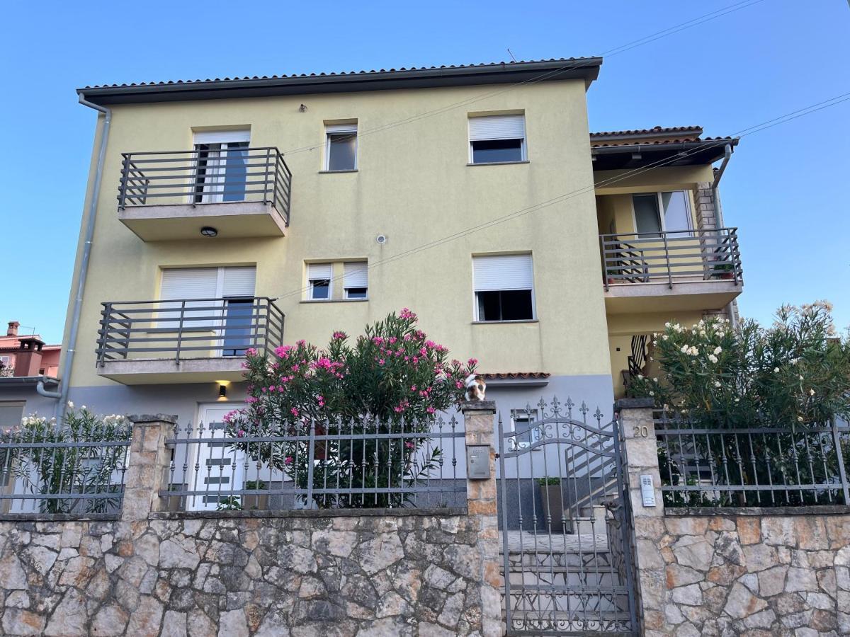 Apartment A & N With Free Private Parking Pula Ngoại thất bức ảnh